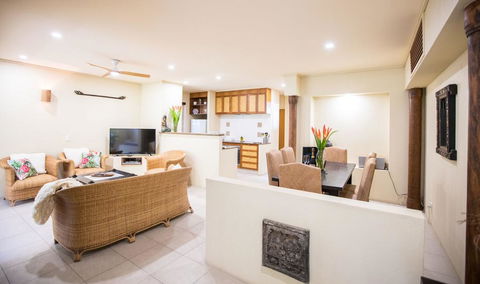 Bali Beach Villa - Port Douglas - Hobart Tourism 2