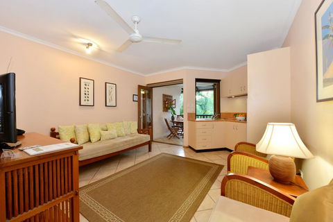 Balinese Breeze - Hobart Tourism 3