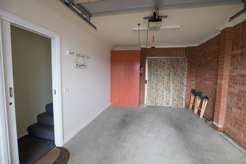 Banyan Place - Hobart Tourism 3