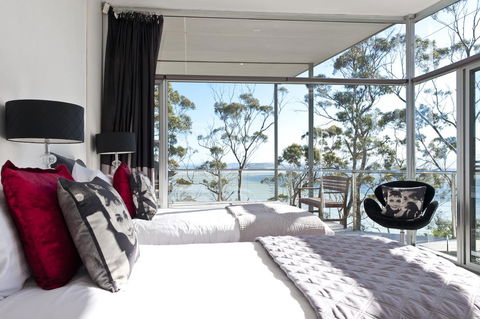 Baragoola Retreat - Hobart Tourism 1