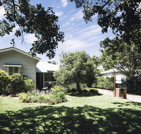 Barbara's Guesthouse - Hobart Tourism