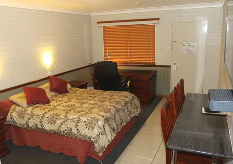 Barcaldine Country Motor Inn - Tourism TAS 2