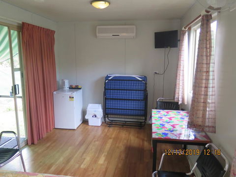 Batchelor Holiday Park - Tourism TAS 0