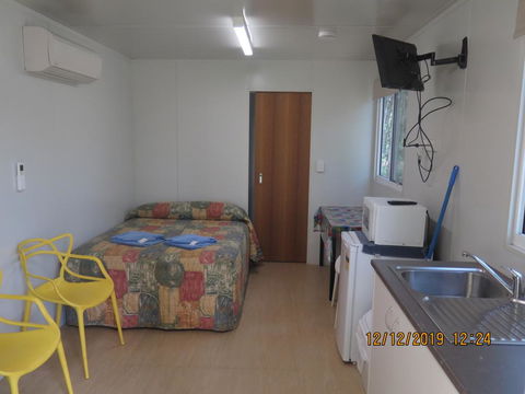 Batchelor Holiday Park - Tourism TAS 3