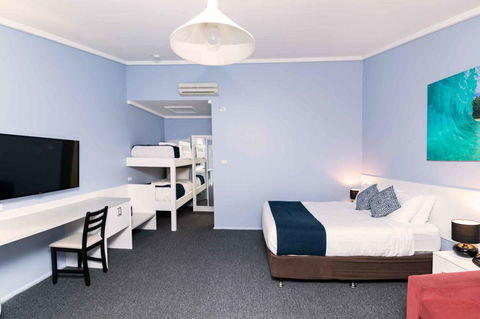 Bay Hotel Motel - Hobart Tourism 2