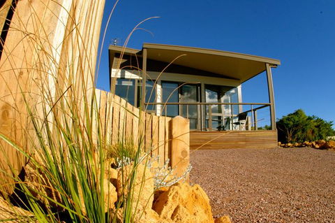 Bay Of Islands Apartments - Hobart Tourism 0
