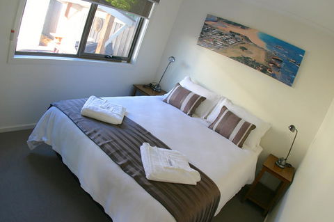 Bay Of Islands Apartments - Hobart Tourism 2