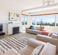 BEACH BELLE - MORNINGTON - Hobart Tourism