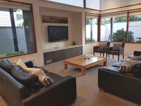 Beach Haven - Tourism TAS 2