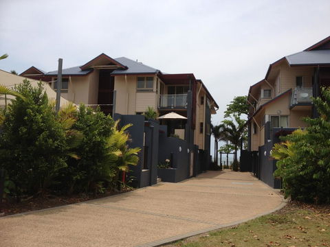 Beach House Apartment 1 - Hobart Tourism 0