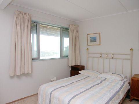 Beach House At Silver Sands - Tourism TAS 1