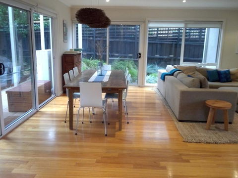 Beachcomber - Hobart Tourism 2