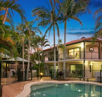 Beaches Apartments Byron Bay - Hobart Tourism