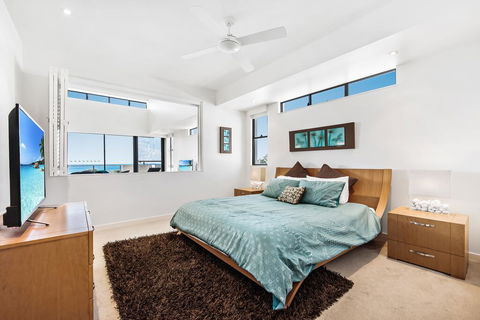 Beaches On Maroochy 1 Beach Parade - Tourism TAS 3
