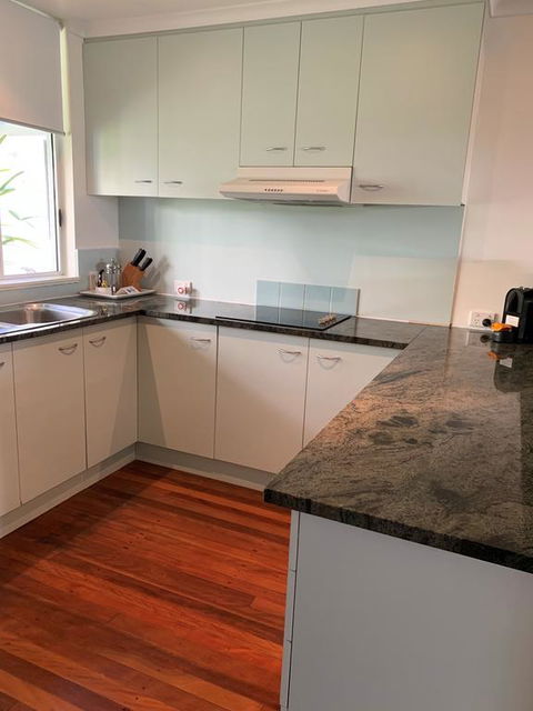 Beaches Port Douglas Holiday Apartments Book Here With The Onsite Reception Team - Hobart Tourism 2
