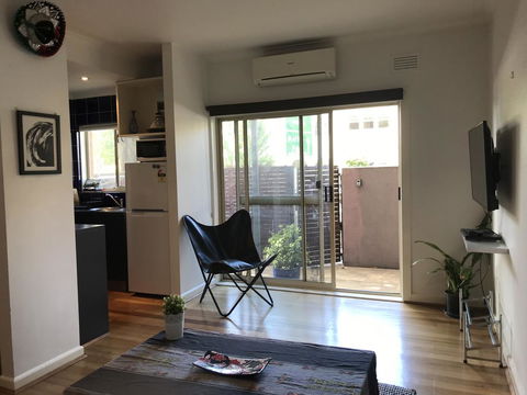 Beachfront Apartment - Tourism TAS 1