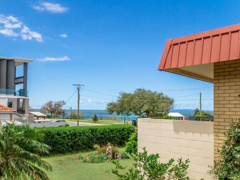 Beachfront Apt With Private Pool - Tourism TAS 3