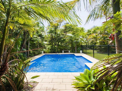 Beachfront Pool House - Absolute Beachfront - Tourism TAS 0