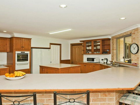 Beachfront Pool House - Absolute Beachfront - Tourism TAS 1