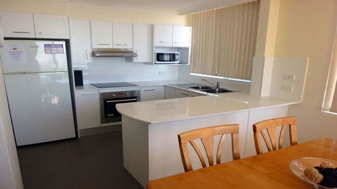 Beachpoint 403 - On The Beach! - Hobart Tourism 3