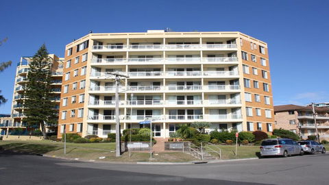 Beachpoint 403 - On The Beach! - Hobart Tourism 0