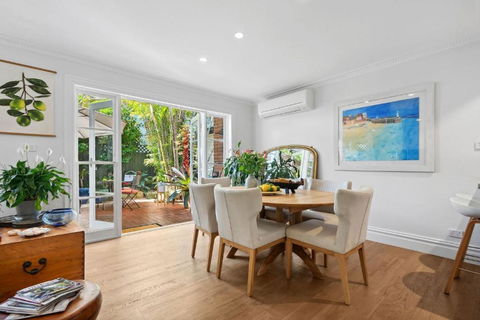 Reed Cottage - Hobart Tourism 1