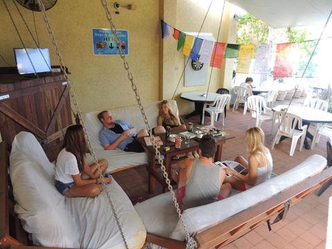 Reef Lodge Backpackers - Tourism TAS 3