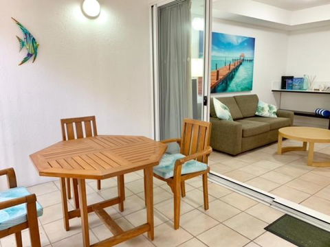 REEF RETREAT APARTMENTS PALM COVE Unit 11 - Tourism TAS 3