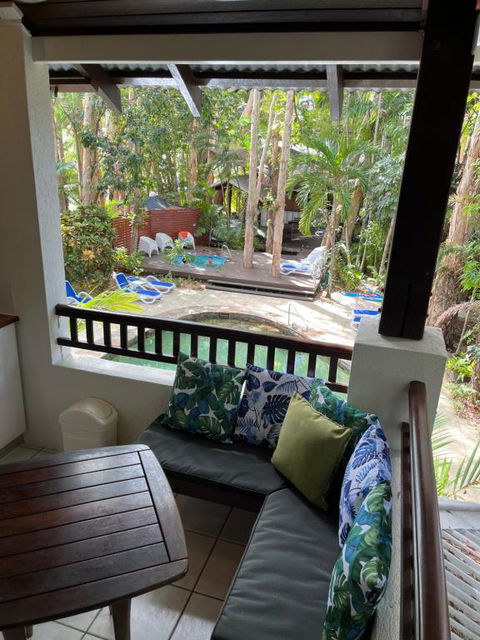REEF RETREAT APARTMENTS PALM COVE Unit 28 - Tourism TAS 3