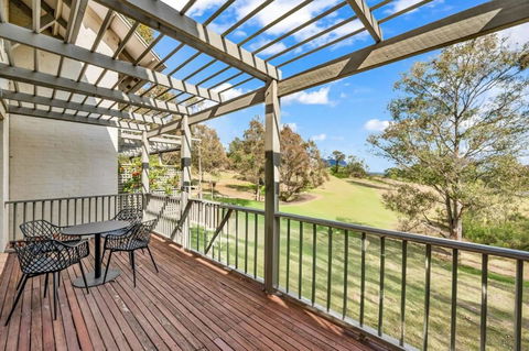Refreshing Valley Escape - Hobart Tourism 0