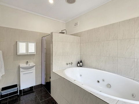 Relax At Gossan - Hobart Tourism 2