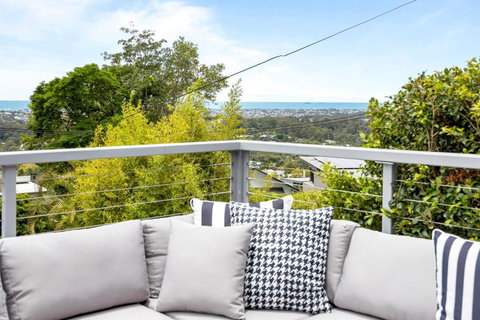 Relax In Buderim - Water Views - Hobart Tourism 0