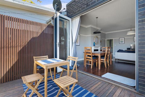 Relaxing Retreat On Earle St, Cremorne Near Attractions - Hobart Tourism 0