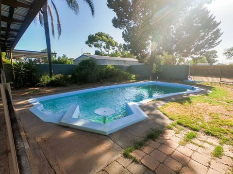 Renovated 3BD With Pool And Spa Bath - Hobart Tourism 0