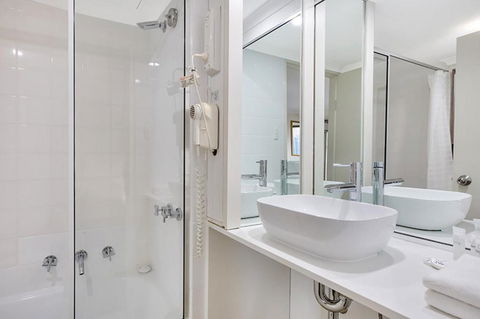 Renovated Stylish Studio - Tourism TAS 2