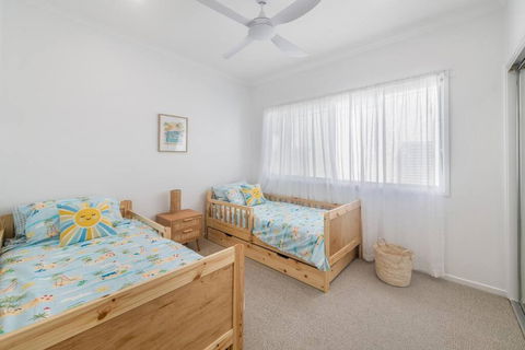 Retreat In The Heart Of Alex - 3BR Sleeps 11, Pool - Hobart Tourism 3