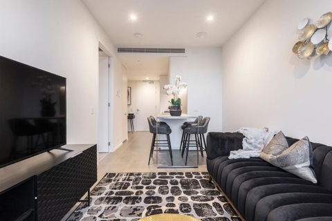 Ritzy Apartment In Iconic Australia 108 With Views - Tourism TAS 2