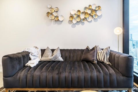 Ritzy Apartment In Iconic Australia 108 With Views - Tourism TAS 0