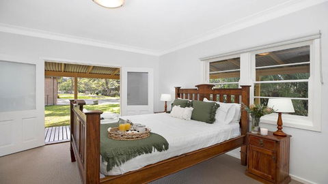 River Shack - Hobart Tourism 3