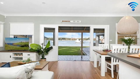 River Shack - Hobart Tourism 0