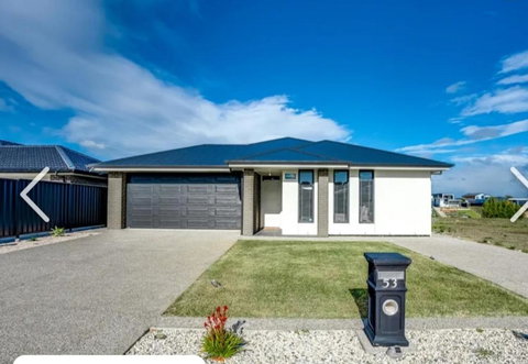 RIVER VIEWS - Tourism TAS 1