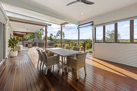 Riverbend Ranch - Hobart Tourism 3