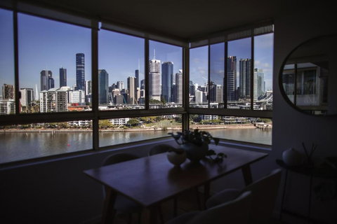 Riverfront Residences New Farm - Tourism TAS 2