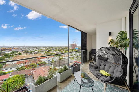 Riverina - Ultimate Footscray Getaway With Parking - Tourism TAS 1