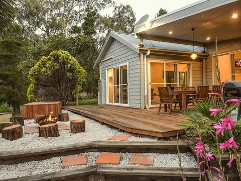 RIVERLEA RETREAT MUDGEE - Private, Outdoor Bath, Pool, Tranquility - Hobart Tourism 1