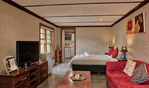 Rivershack Pet Friendly - Hobart Tourism 1