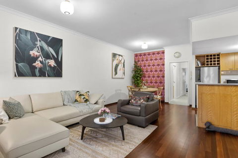 Riverside Panorama Suite Spectacular City Living - Hobart Tourism 0