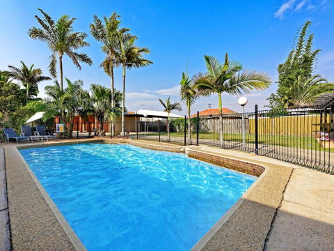 Riviera Motel Bundaberg - Hobart Tourism 0