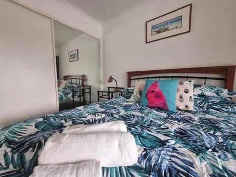 Residential Two-bedroom Unit On The Strand, Self-check In, Wi-fi - Tourism TAS 2