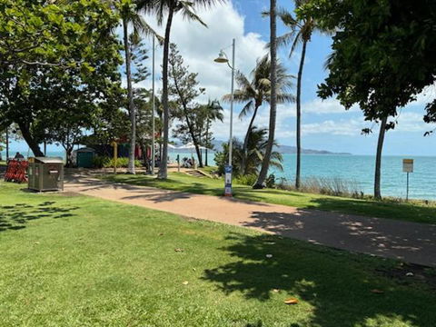 Residential Two-bedroom Unit On The Strand, Self-check In, Wi-fi - Tourism TAS 1